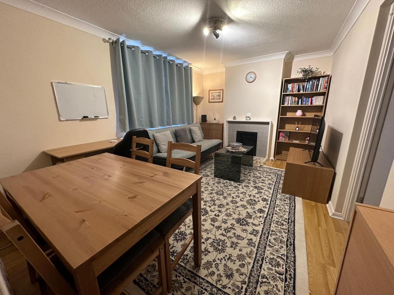 Cosy Entire One Bedroom Hideaway Бромли Екстериор снимка